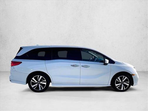 2018 Honda Odyssey Elite