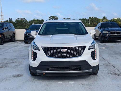 2021 Cadillac XT4 Premium Luxury