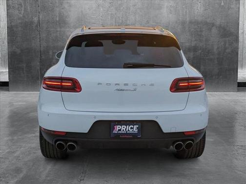 2015 Porsche Macan S