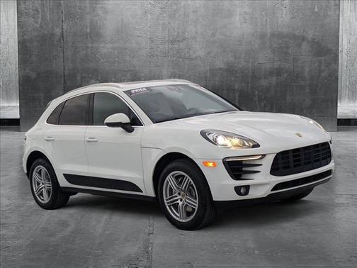 2015 Porsche Macan S