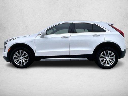 2022 Cadillac XT4 Premium Luxury