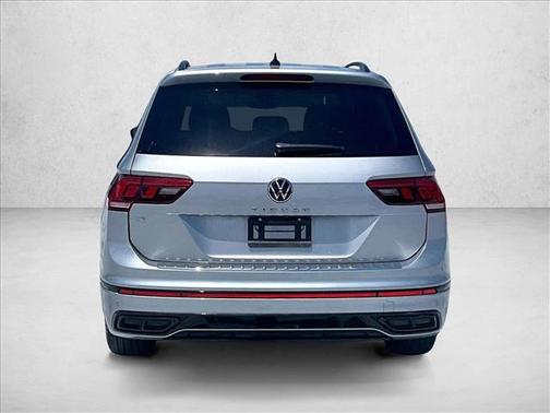 Pyrite Silver Metallic 2022 Volkswagen Tiguan 2.0T SE R-Line Black