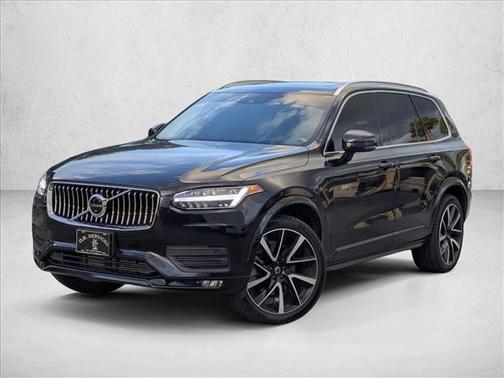 2022 Volvo XC90 T6 Momentum