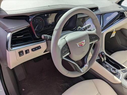 2025 Cadillac XT6 Premium Luxury FWD