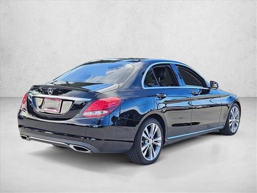 2017 Mercedes-Benz C-Class Luxury