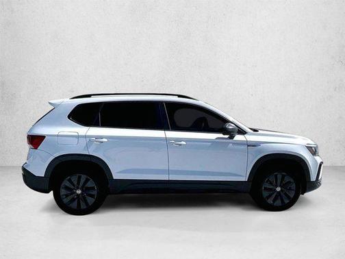 Pure White 2023 Volkswagen Taos 1.5T S