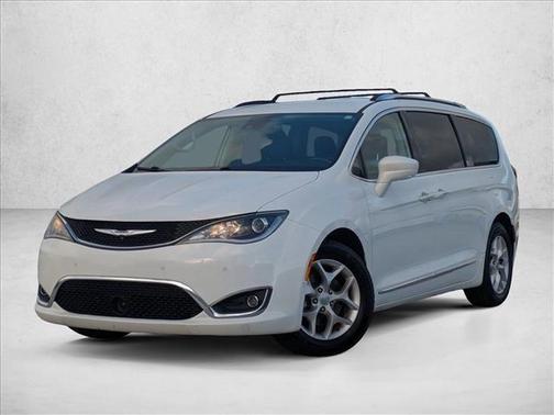 2019 Chrysler Pacifica Touring-L Plus