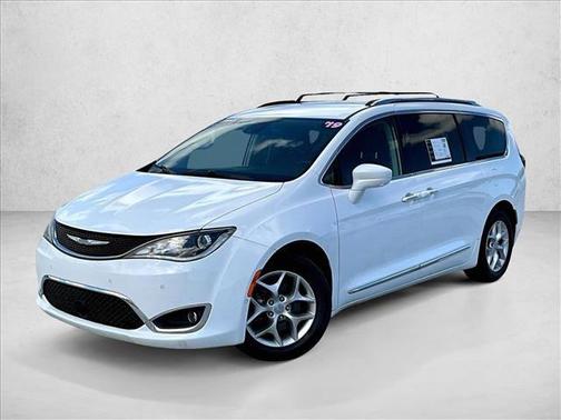 2019 Chrysler Pacifica Touring-L Plus