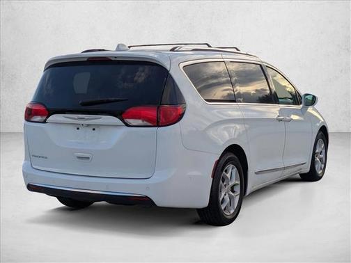 2019 Chrysler Pacifica Touring-L Plus