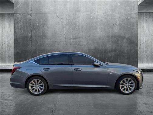 2022 Cadillac CT5 Luxury RWD