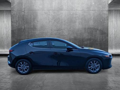 2022 Mazda Mazda3 FWD