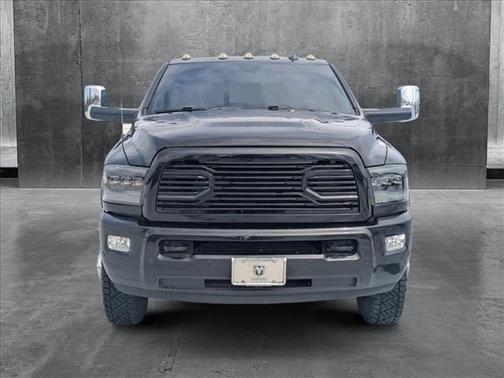 2017 RAM 3500 Limited Crew Cab 4x4 8' Box