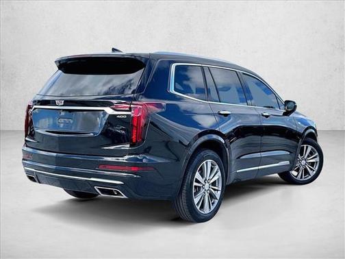 2022 Cadillac XT6 Premium Luxury FWD