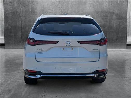 2024 Mazda CX-90 PHEV Premium Plus