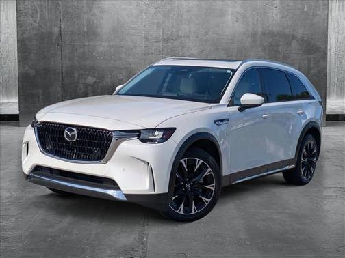 2024 Mazda CX-90 PHEV Premium Plus