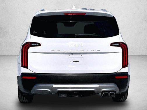 Glacial White Pearl 2022 Kia Telluride SX