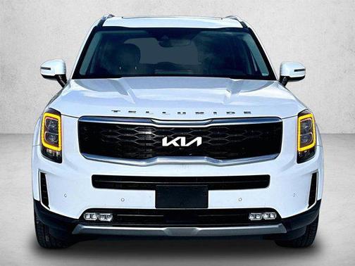 Glacial White Pearl 2022 Kia Telluride SX