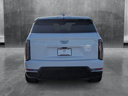 2025 Cadillac Escalade Luxury