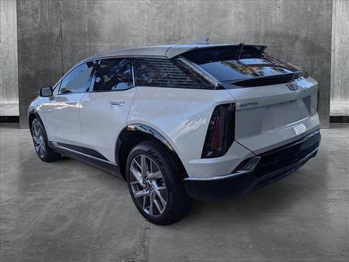 2025 Cadillac OPTIQ Luxury