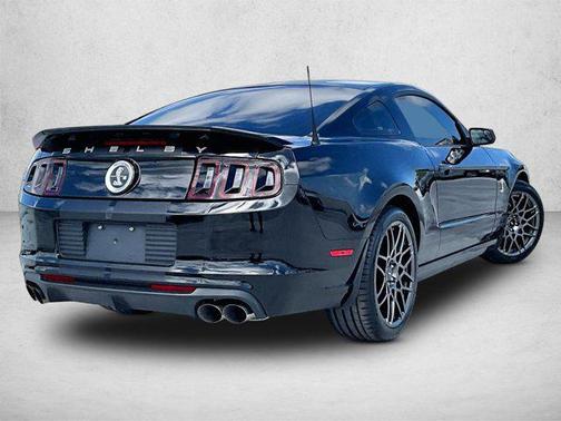 2014 Ford Shelby GT500 Base