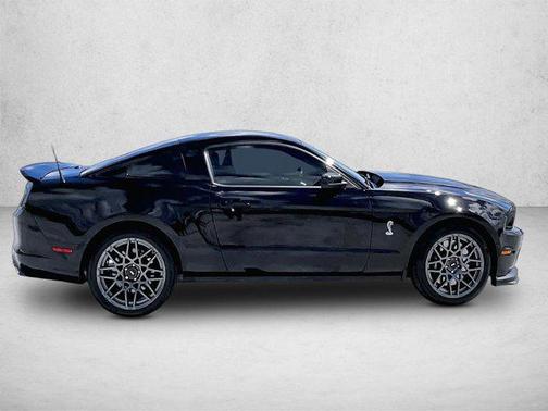 2014 Ford Shelby GT500 Base
