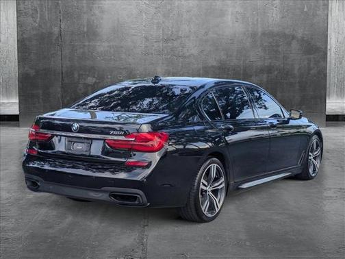 2018 BMW 750 I