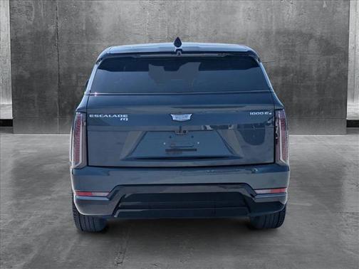 2025 Cadillac Escalade Sport