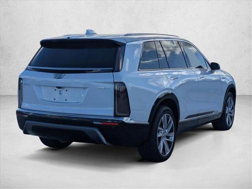 2026 Cadillac VISTIQ Luxury