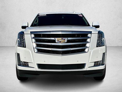 2018 Cadillac Escalade Luxury