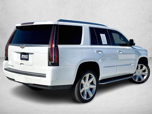 2018 Cadillac Escalade Luxury