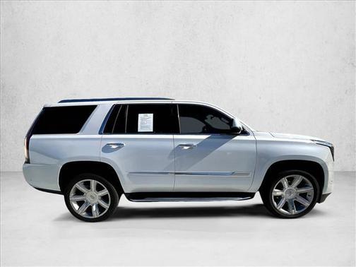 2018 Cadillac Escalade Luxury
