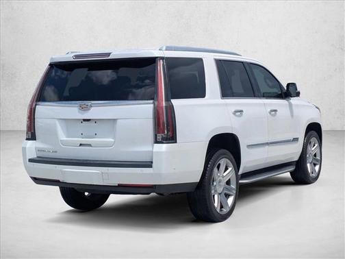 2018 Cadillac Escalade Luxury