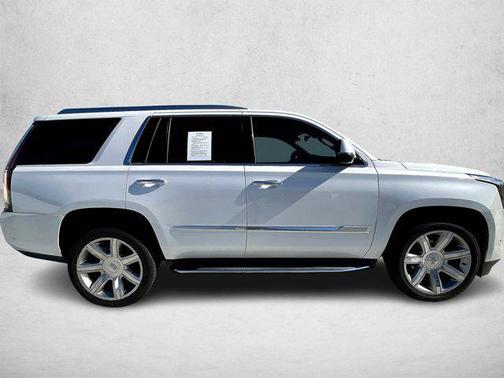 2018 Cadillac Escalade Luxury