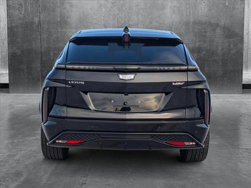 2026 Cadillac LYRIQ V-Series w/1SM