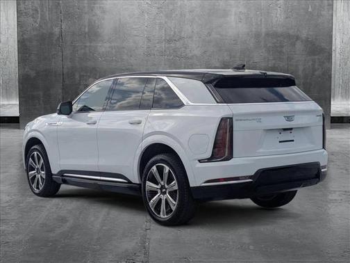 2025 Cadillac Escalade IQ Luxury 2