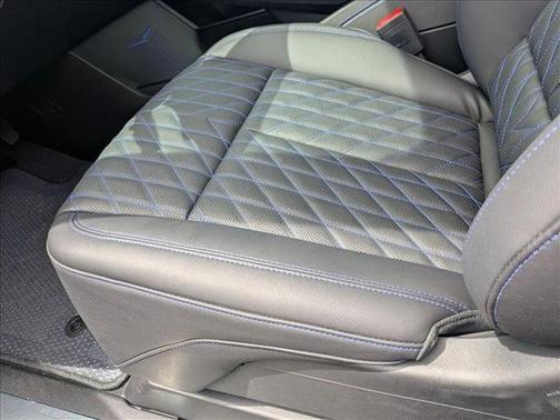 2025 Cadillac Escalade IQ Luxury 1