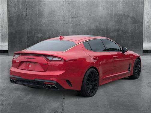 2019 Kia Stinger GT1