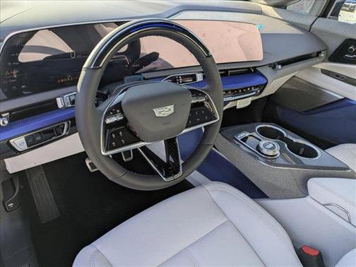 2025 Cadillac OPTIQ Luxury