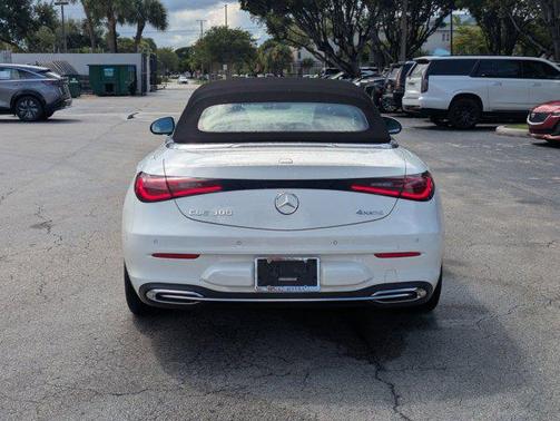 2024 Mercedes-Benz CLE 300 4MATIC Cabriolet