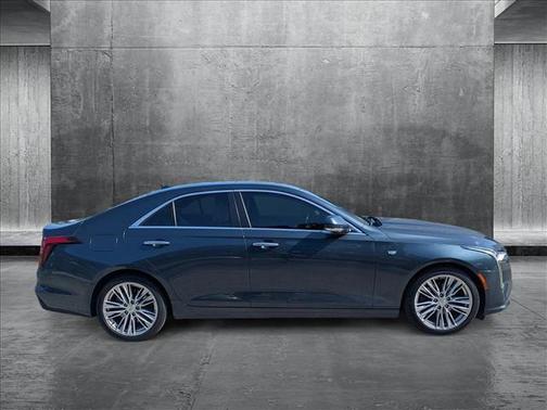 2021 Cadillac CT4 Premium Luxury