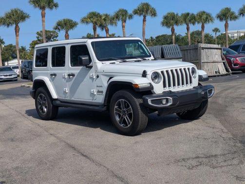 2023 Jeep Wrangler 4-Door Sahara 4x4