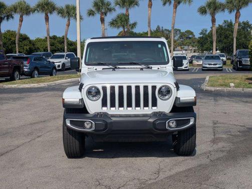 2023 Jeep Wrangler 4-Door Sahara 4x4