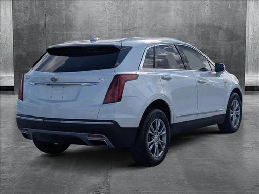 2022 Cadillac XT5 Premium Luxury