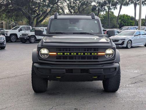 2021 Ford Bronco Base