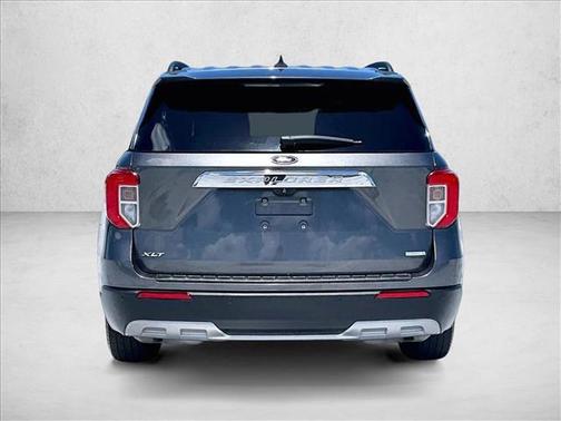 Magnetic Metallic 2020 Ford Explorer XLT