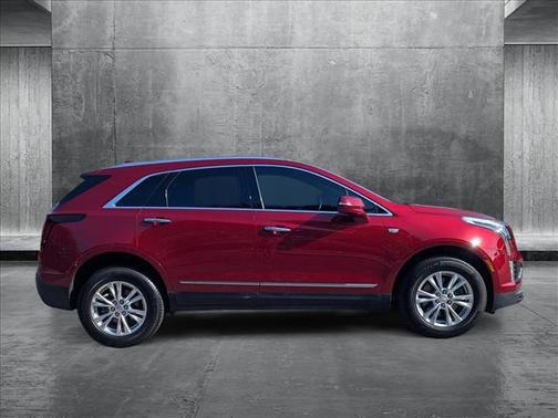 2022 Cadillac XT5 Luxury