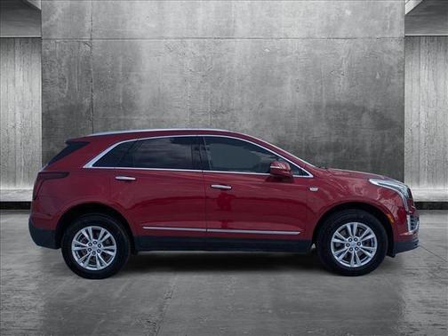 2022 Cadillac XT5 Luxury