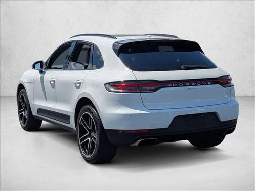 2021 Porsche Macan AWD