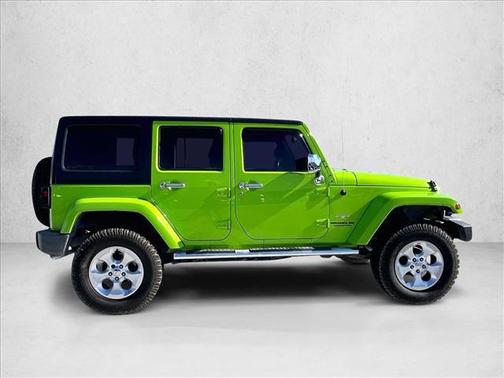 2013 Jeep Wrangler Unlimited Sahara