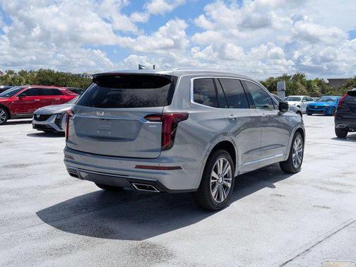2025 Cadillac XT6 Premium Luxury AWD